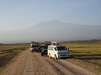 Tour package image