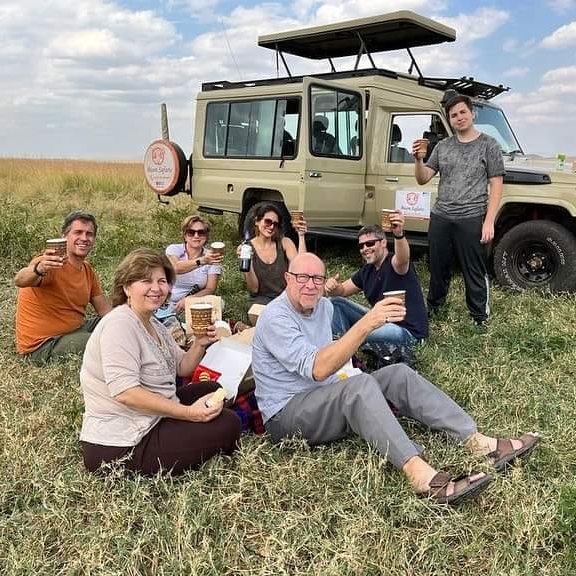 6 Days Mara/ Nakuru/ Amboseli Shared Budget Safari