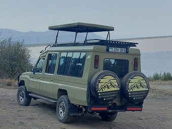 Tour package image