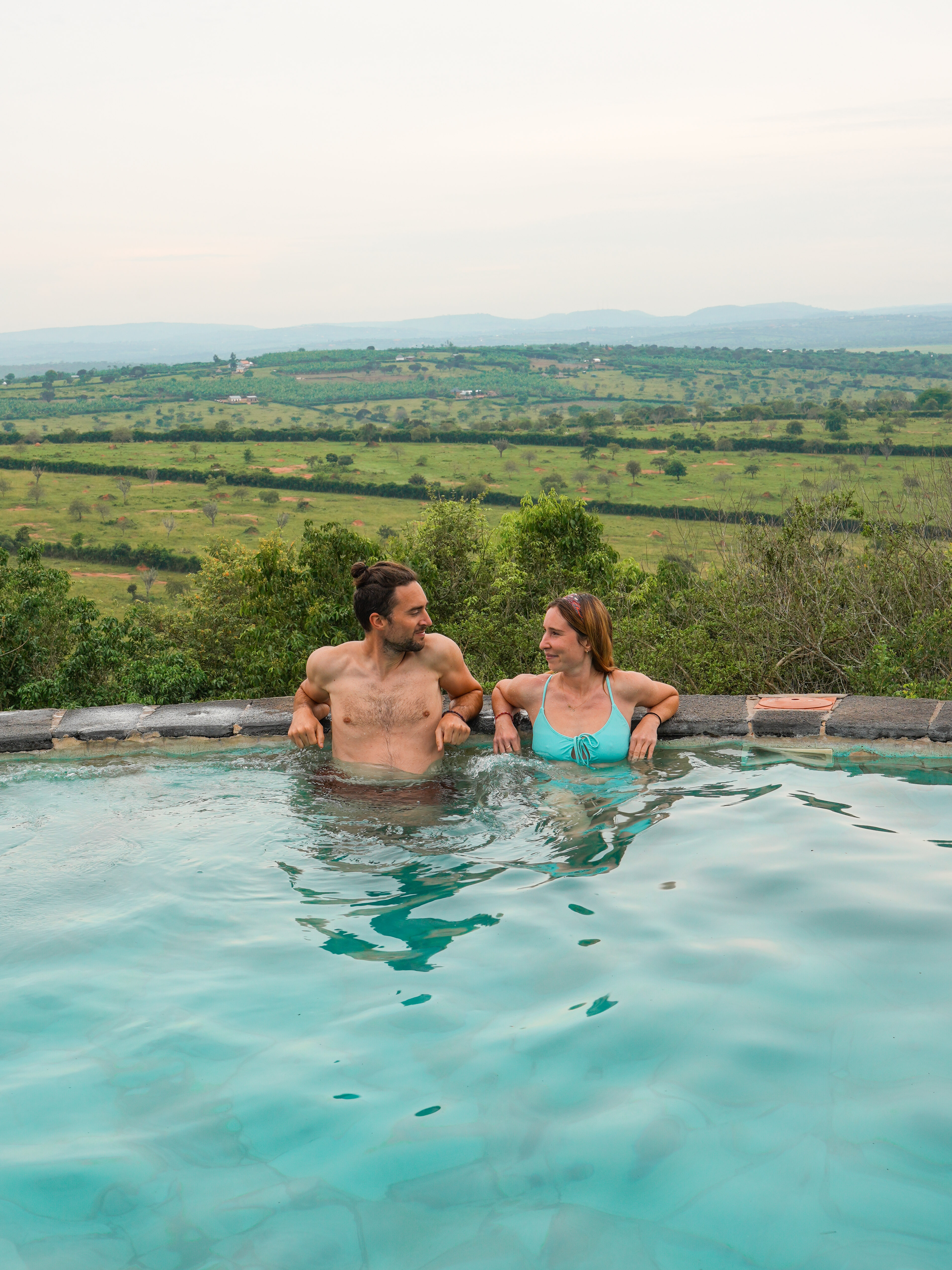 Uganda and Kenya wildlife and primates safari