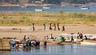 Daily life at Lake Malawi