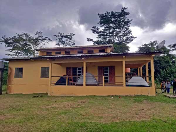 Moukalaba-Doudou lodging, exterior view