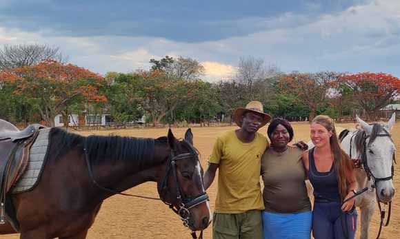 Horse riders, Hwange Horseback Safaris